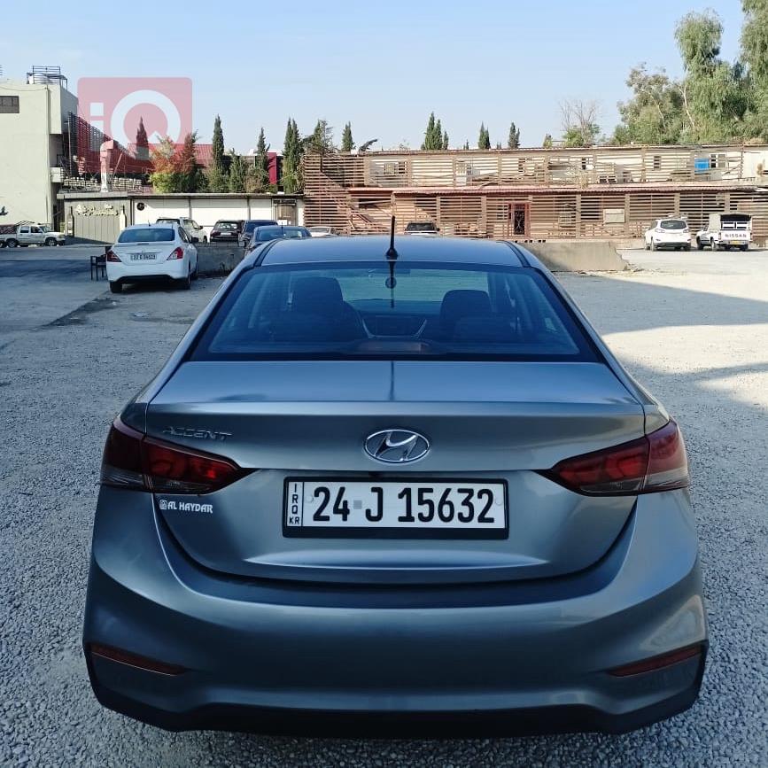 هیوندای ئەکسنت